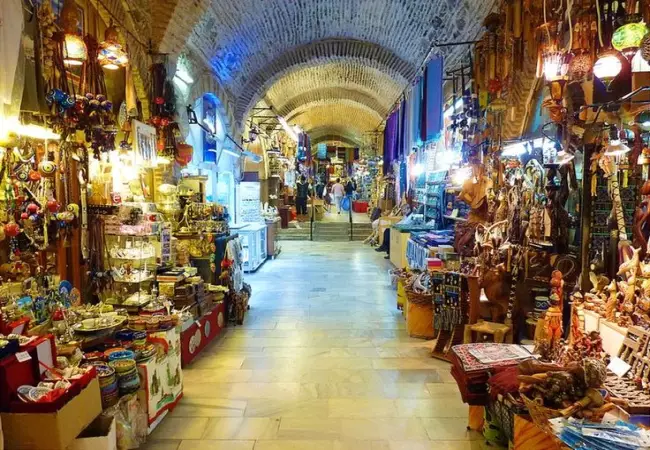 بازار کمرالتی ازمیر 