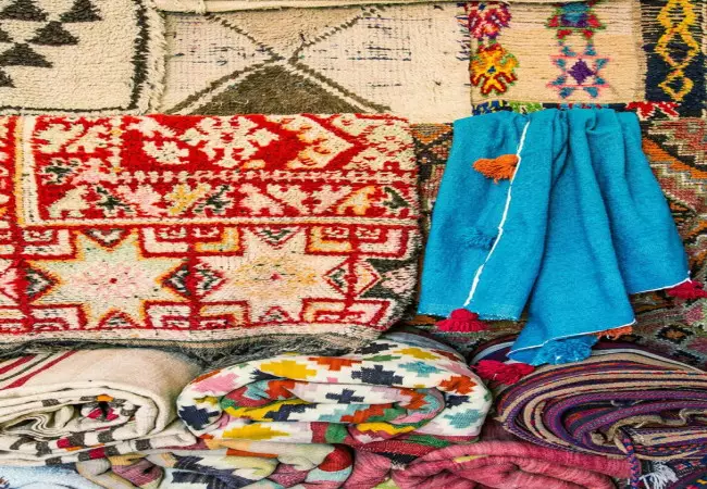 فرش و قالیچه‌های دست‌باف تونس