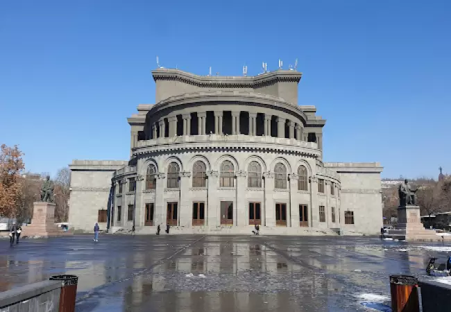 میدان آزادی ایروان